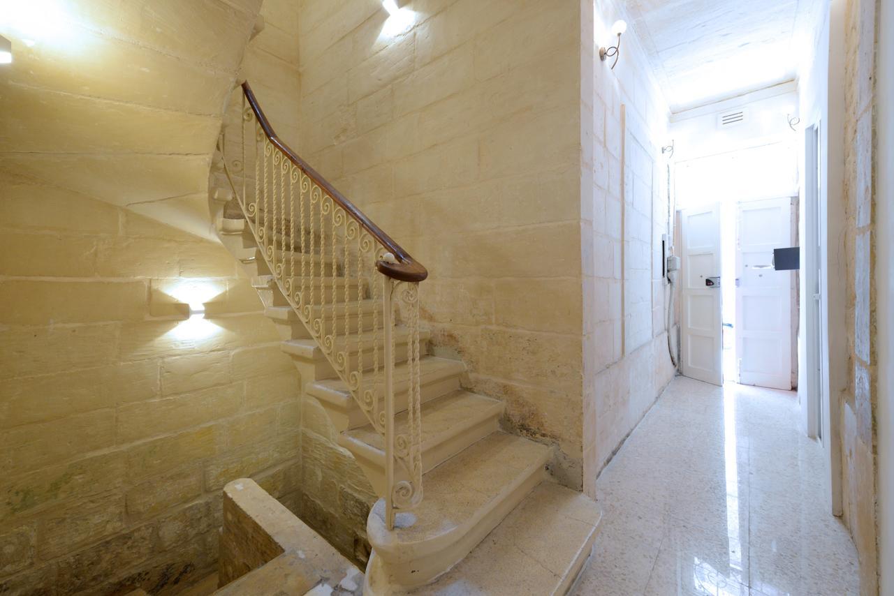 Vallettastay Lovely House Private Rooms Esterno foto
